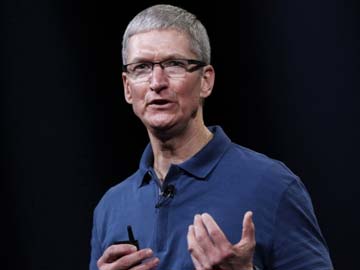 Apple CEO backs bill banning gay and transgender employee discrimination