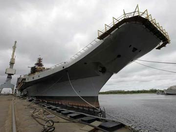 INS Vikramaditya starts sailing towards India from Russia