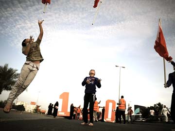 Homemade bomb wounds two policemen in Bahrain