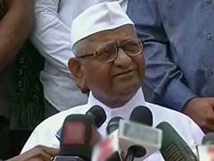 Delhi polls: Anna Hazare happy with Aam Aadmi Party's performance