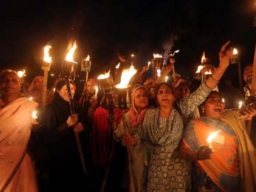 Bhopal gas tragedy anniversary: Protests held to seek justice for victims