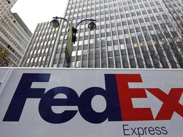 New York City sues FedEx for illegally shipping cigarettes