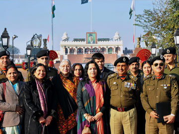 Senior commanders from India and Pak meet for first time since Kargil War