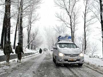 One-way traffic on Jammu-Srinagar highway from Tuesday