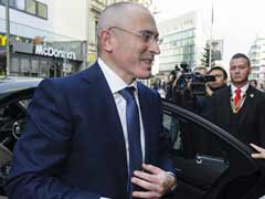 Mikhail Khordorkovsky says will not go into politics or seek oil assets