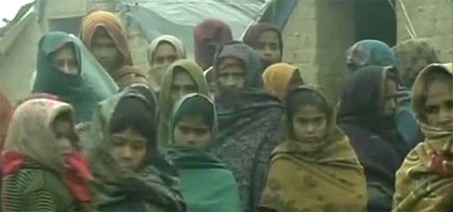 Muzaffarnagar camps: don't people live in Siberia, asks UP babu 