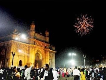 Mumbai's New Year Eve extended till 5 am by court