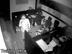 Mumbai: Eluding 8 guards, burglar loots 11 offices in 1 hour