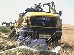 Six school children, driver killed in Maharashtra accident