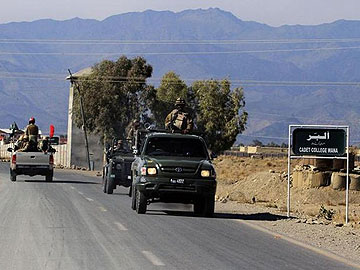 Pakistani army launches offensive near Afghan border