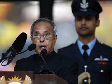 World will honour Nelson Mandela's legacy: Pranab Mukherjee