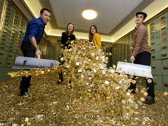 Safe deposit vault with coins worth 400,000 Swiss francs goes on sale