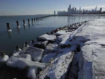 Storm brings heavy snowfalls to US Midwest, Northeast