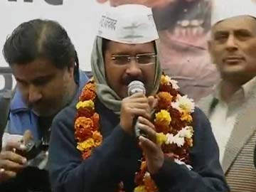 Delhi: Decision on government formation by tomorrow morning, says Arvind Kejriwal