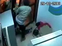 Bangalore: This brave ATM guard grabs machete from robbers, hits one of them