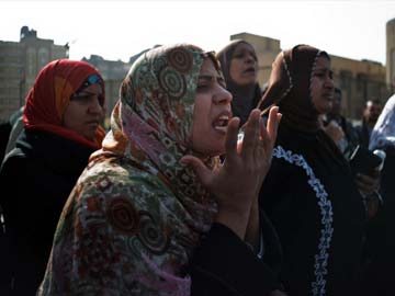 Egypt rounds up Muslim Brotherhood members as bomb hits Cairo bus