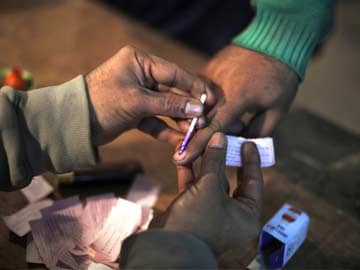 Delhi: record turnout of 65.13 per cent registered in Assembly polls