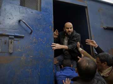 Four killed, scores wounded in clashes across Egypt