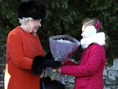 Britain's Queen sparks anger over fur for Christmas