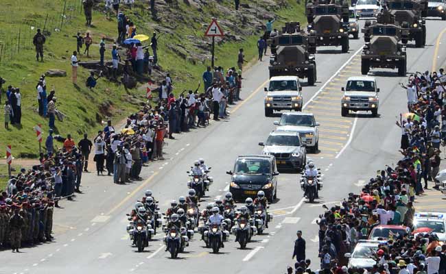 Nelson Mandela makes final journey home in South Africa 