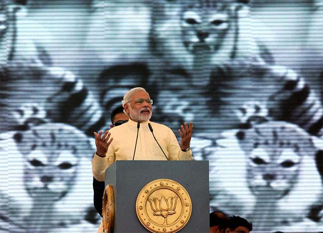 Narendra Modi attacks Rahul Gandhi at Mumbai rally, says Congress responsible for all problems faced by India