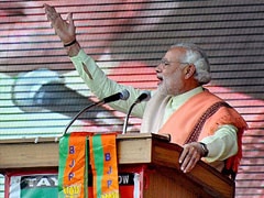 Narendra Modi taunts Rahul Gandhi, says 'some people only coming out with akashvani'