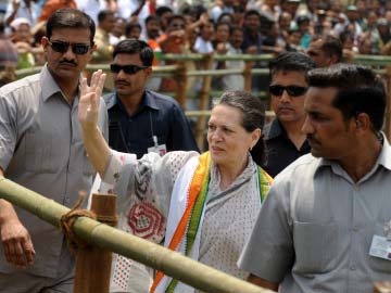 Stick to Huffing and Puffing: Congress reacts to story on Sonia Gandhi