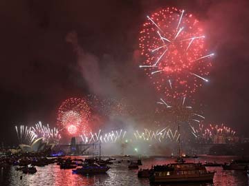 Sparkling Sydney kicks off global New Year's party