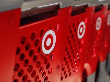 Target hackers stole encrypted bank PINs: source