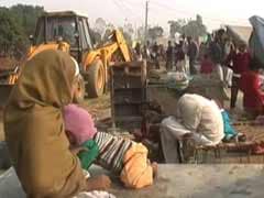 Muzaffarnagar: relief camp not safe, persuading victims to leave, says top official