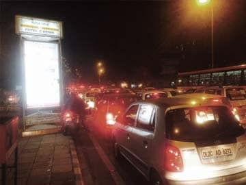 Arvind Kejriwal's protest causes rush hour chaos in heart of Delhi