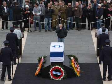 Israel boosts security for Ariel Sharon funeral near Gaza border