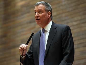 Bill de Blasio revels in role as New York's 'man of the people'