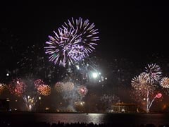 Dubai 2014 firework display breaks world record: Guinness