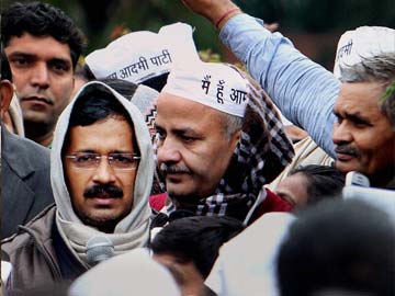 A formula to end Arvind Kejriwal's protest? Action against some cops, say sources