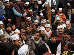 First survey after Arvind Kejriwal's dharna shows support for AAP