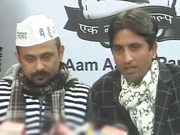 AAP to contest Lok Sabha polls in 20 states, may field Kumar Vishwas against Rahul Gandhi