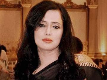 I'm victim of conspiracy: Pakistan journalist Mehr Tarar on Twitter row with Tharoors