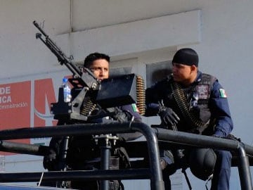 Mexican troops in deadly clash with vigilantes