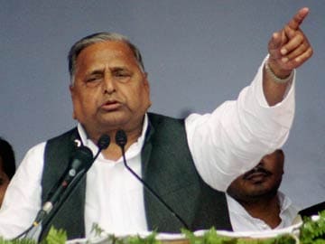 Not so fast Narendra Modi and Rahul Gandhi, Mulayam Singh Yadav is prepping for PM too