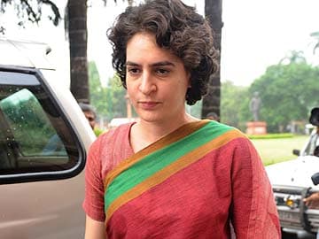 Priyanka Gandhi set for bigger role in Congress, to oversee Sonia and Rahul's tour campaigns