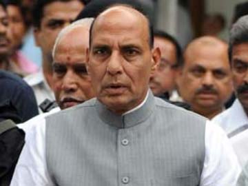 Rajnath Singh hits back at Congress, says it divides on religious lines