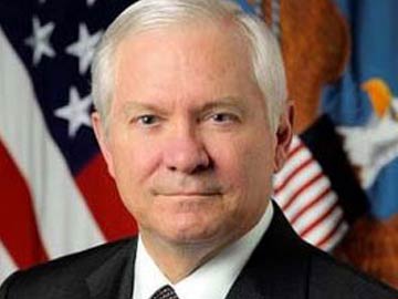 Former US Defense Secretary Robert Gates criticizes president in memoir