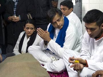 Sunanda Pushkar Tharoor cremated: 10 latest developments