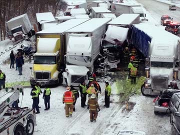 46-vehicle pile-up, at least three killed, 20 injured