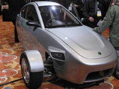 Three-wheel $6,800 car gears for 2015 US launch