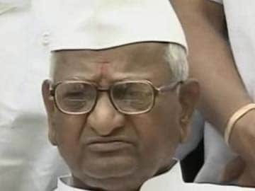 Anna Hazare seeks BJP chief Rajnath Singh's help in installing own statue