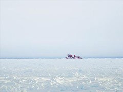 Helicopter to free ship passengers trapped in Antarctic ice