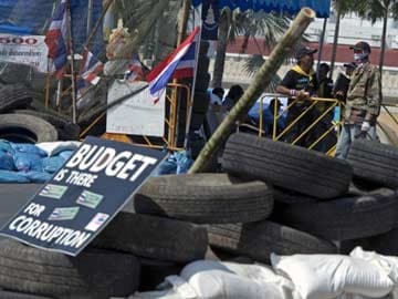 Thai protesters to lay siege in Bangkok to topple government
