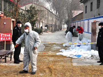 Hundreds monitored in Taiwan after bird flu case